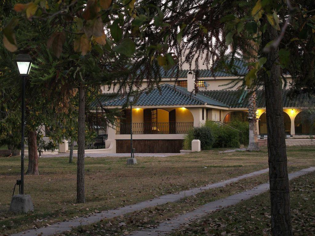 Villa Los Sauces Chacras de Coria Exterior photo